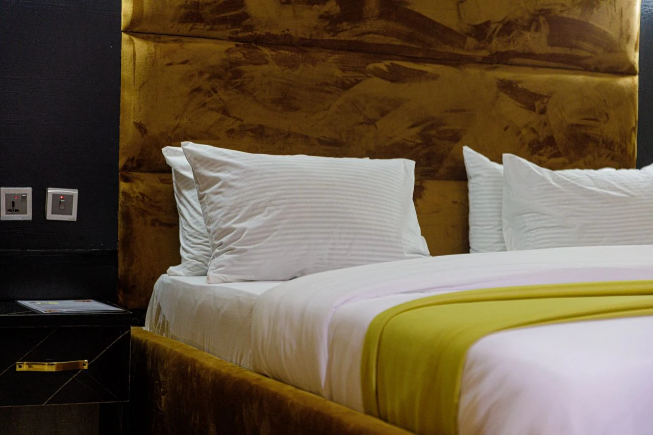 Royal Crest Room